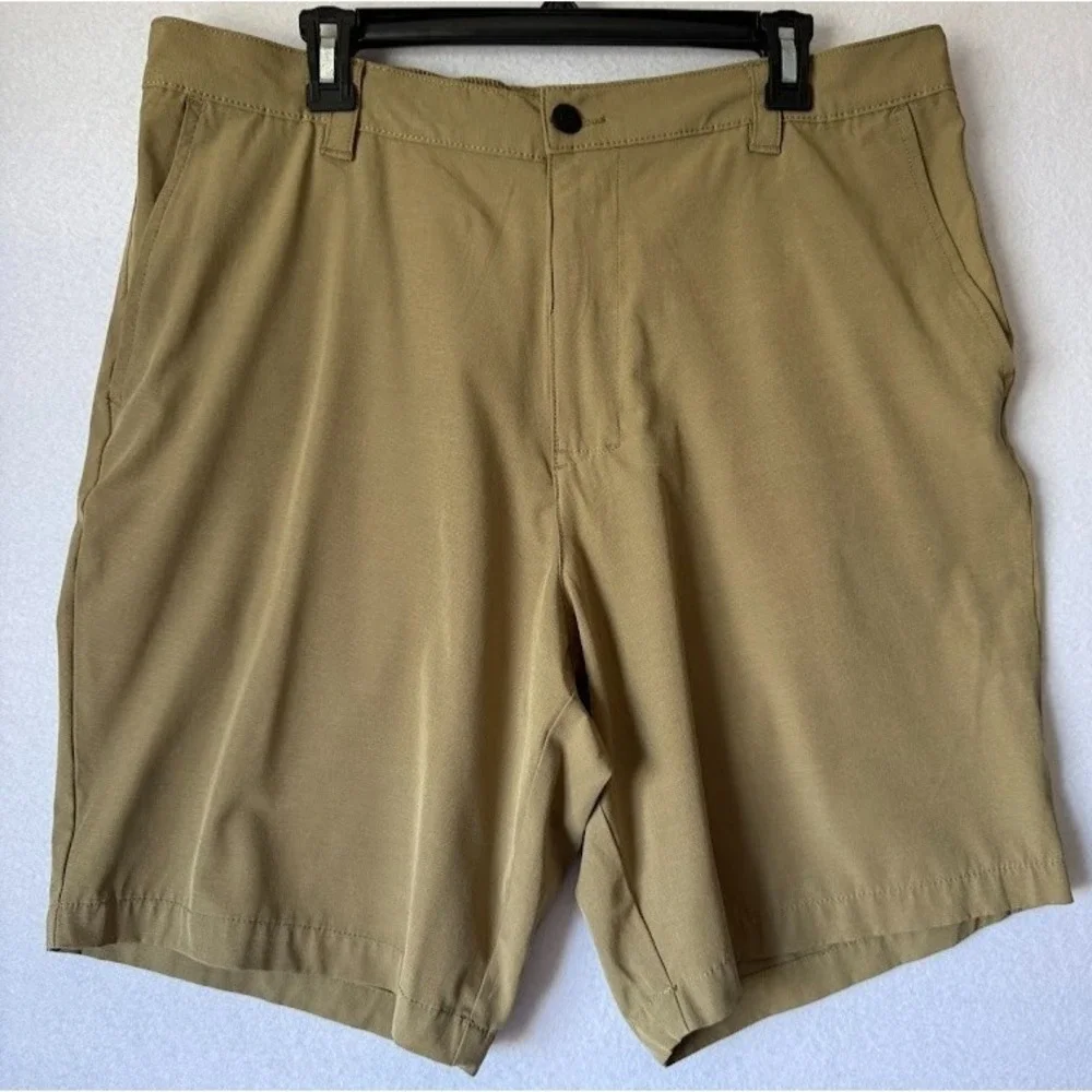 Banana Republic Shorts Men 40 Beige Performance Chino Stretch Elastic Waist